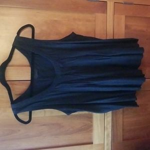 Soma black cotton/silk trapeze-stylel shell with inverse pleating, like new,